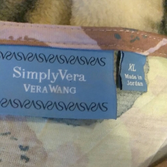 Simply Vera wang top - Picture 2 of 2